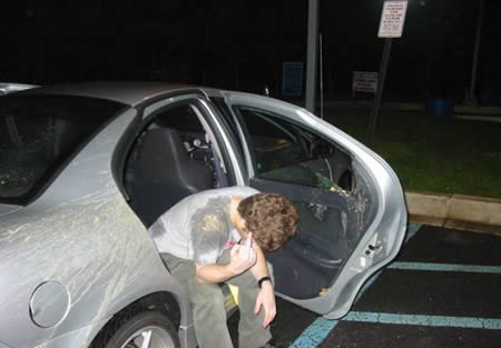 Funny Picture - Time For A Car Wash!