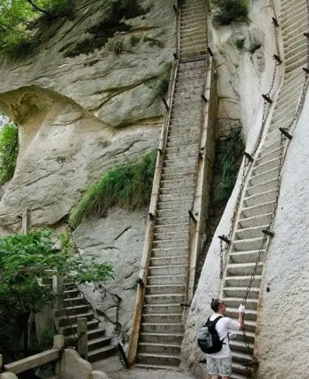 Funny Picture - Steep Steps