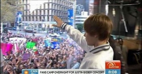 Funny Picture - Heil Biebs!