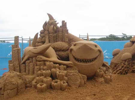 Funny Picture - Finding Nemo Sand Castle