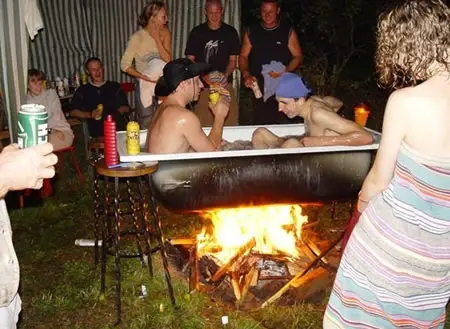 Funny Picture - Redneck Hot Tub