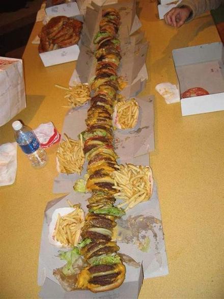 Funny Picture - Woeld's Tallest Burger!
