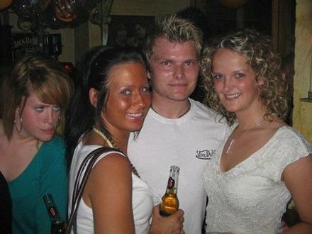 Funny Picture - Check Out The Girl On The Left