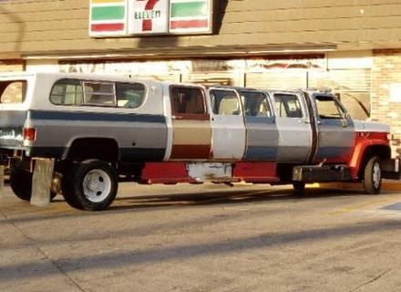 Funny Picture - Redneck Stretch Limo