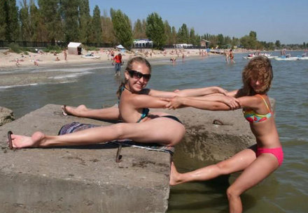 Funny Picture - Flexible At The Beach