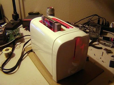 Funny Picture - Nintendo Toaster Mod