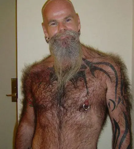 Funny Picture - Bigfoot Likes Tattoos