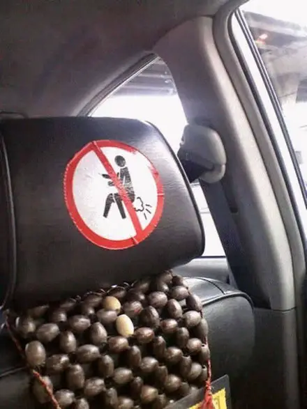Funny Picture - No Farting In Taxi