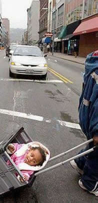 Funny Picture - Ghetto Stroller