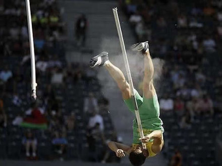 Funny Picture - Pole Vaulter In Mid Fail