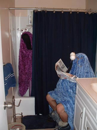 Funny Picture - Yip Yip Yipper On Toilet